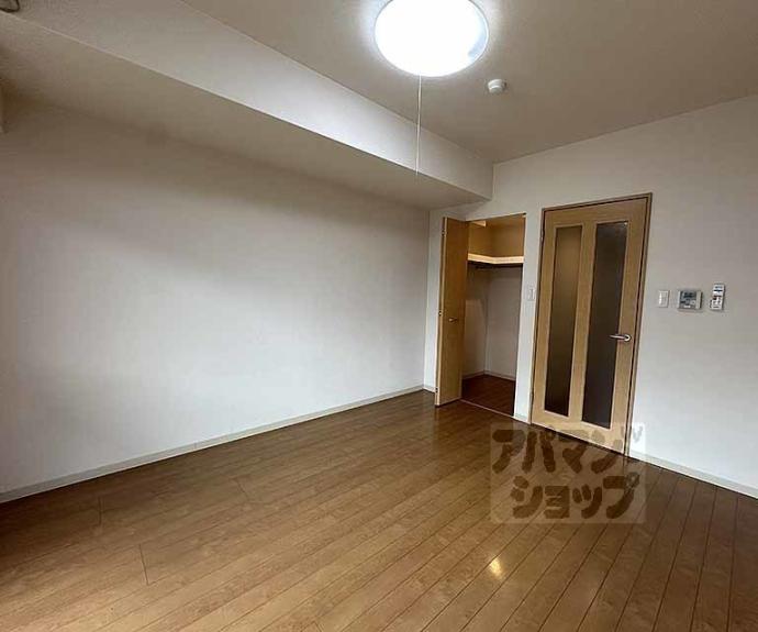 【アゼリア五条御前】間取