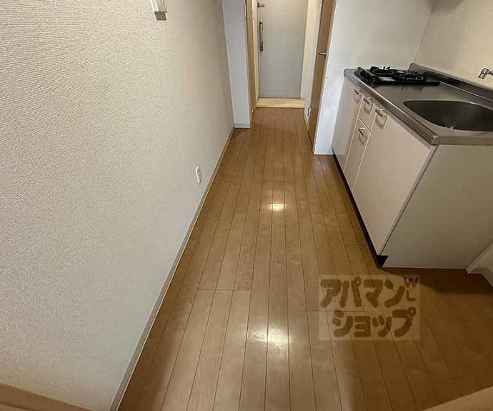 【アゼリア五条御前】間取