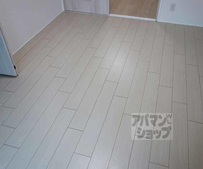 【Ｎフラットファミリアール】間取