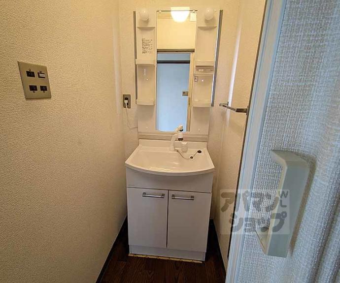 【六角シティハイツ】間取