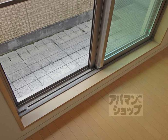 【コスミオン長岡京】間取