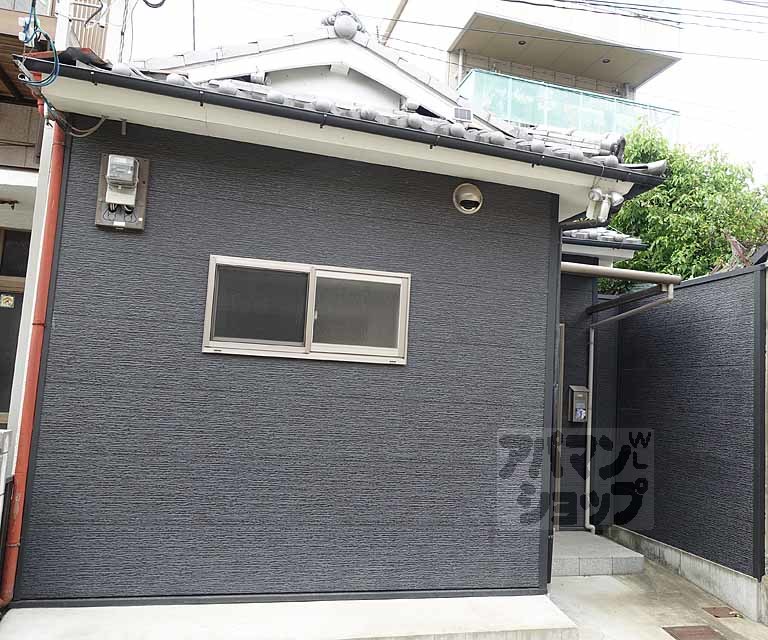 西院西淳和院町２５貸家