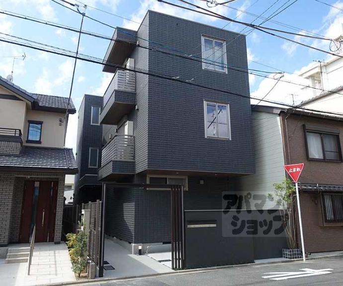 【Ｍａｉｓｏｎ　ｄｅ　ｆｌｅｕｒｓ　三条】間取