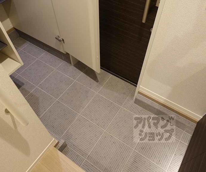 【シャーメゾン 千本六軒町】間取