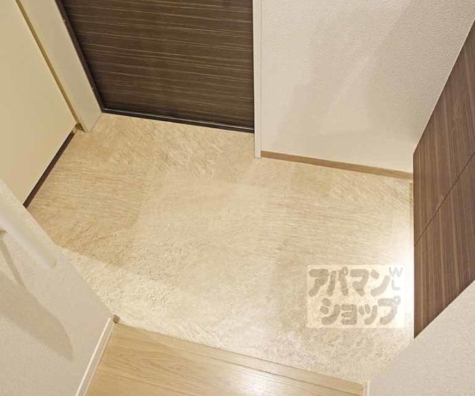 【シャーメゾン 千本六軒町】間取