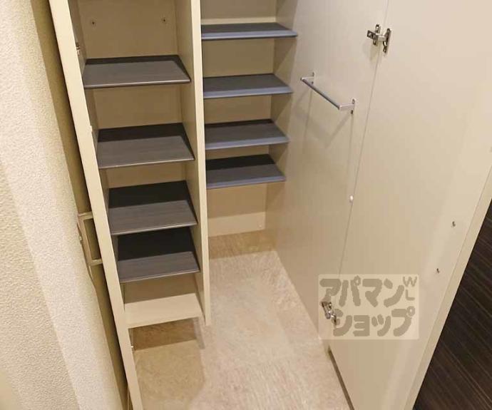 【シャーメゾン 千本六軒町】間取