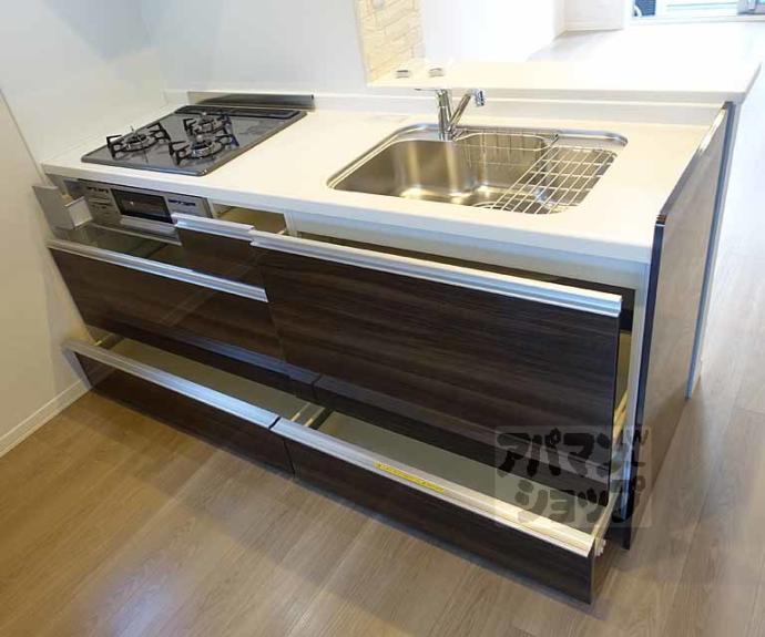 【シャーメゾン 千本六軒町】間取