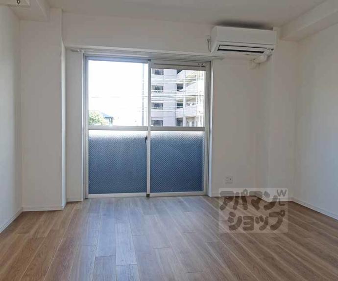 【チェーズ高辻葛野西】間取