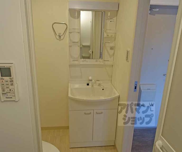 【チェーズ高辻葛野西】間取