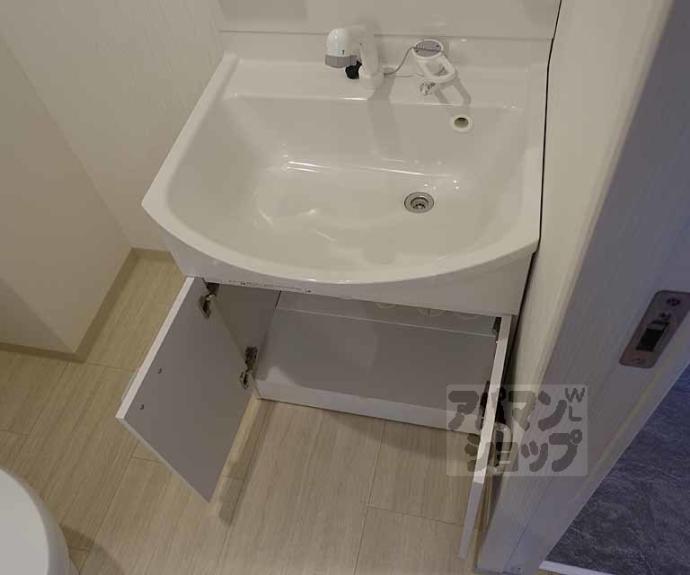 【チェーズ高辻葛野西】間取