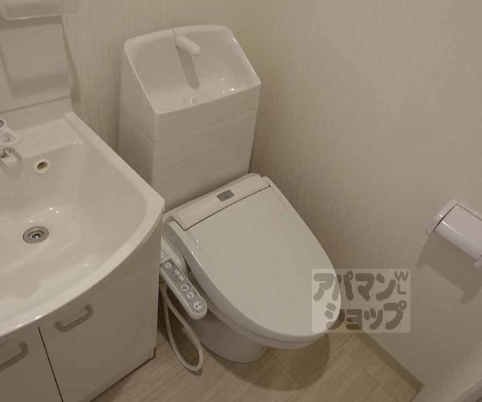 【チェーズ高辻葛野西】間取