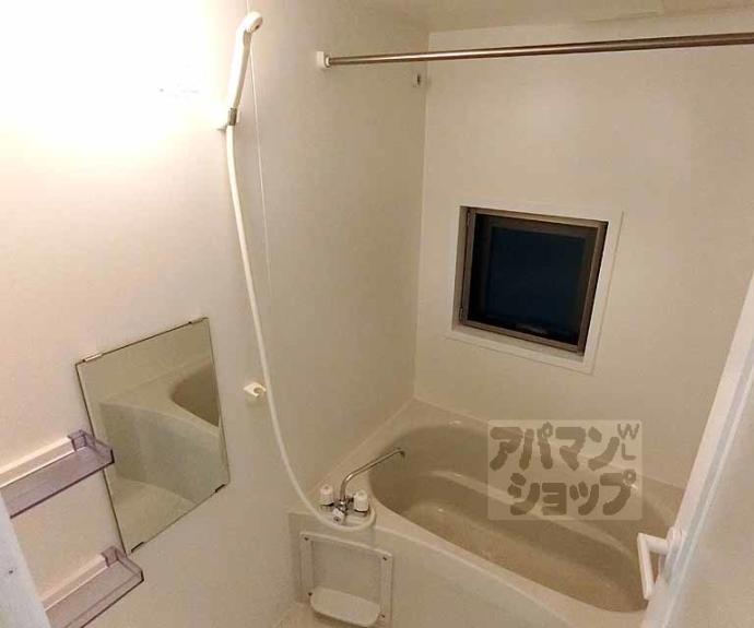 【グレースアレイ西院】間取