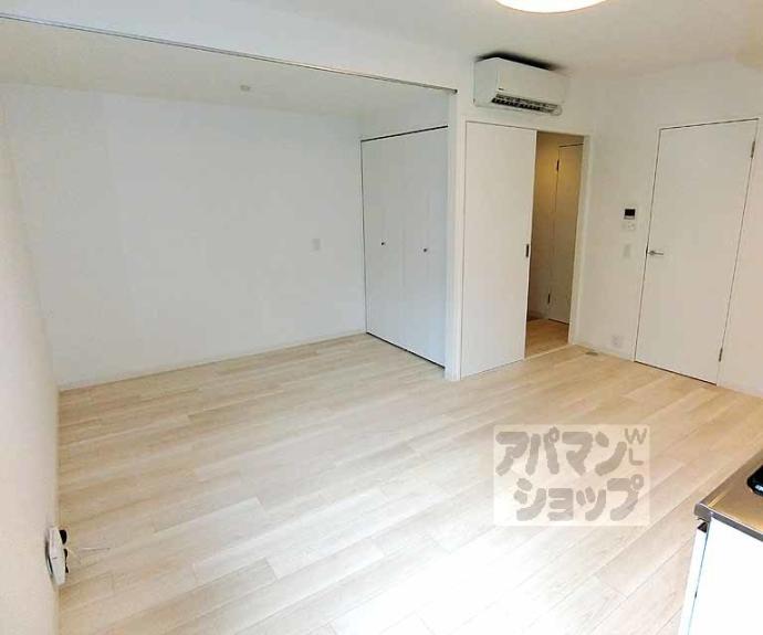 【グレースアレイ西院】間取