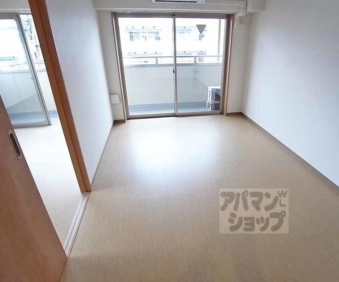 【エリタージュ・うずまさ】間取