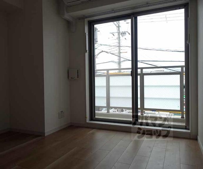 【エスカーサ京都四条梅津】間取