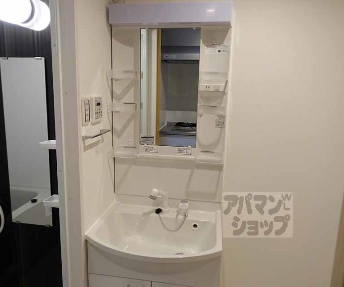 【エスカーサ京都四条梅津】間取