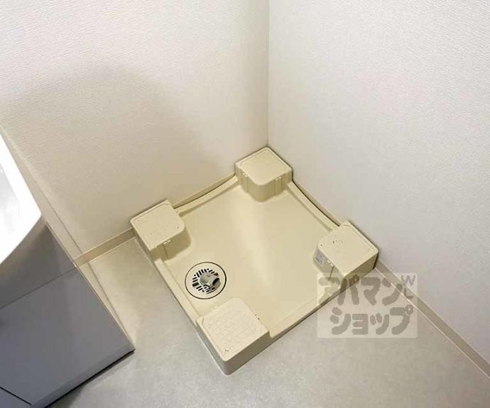 【エスカーサ京都四条梅津】間取