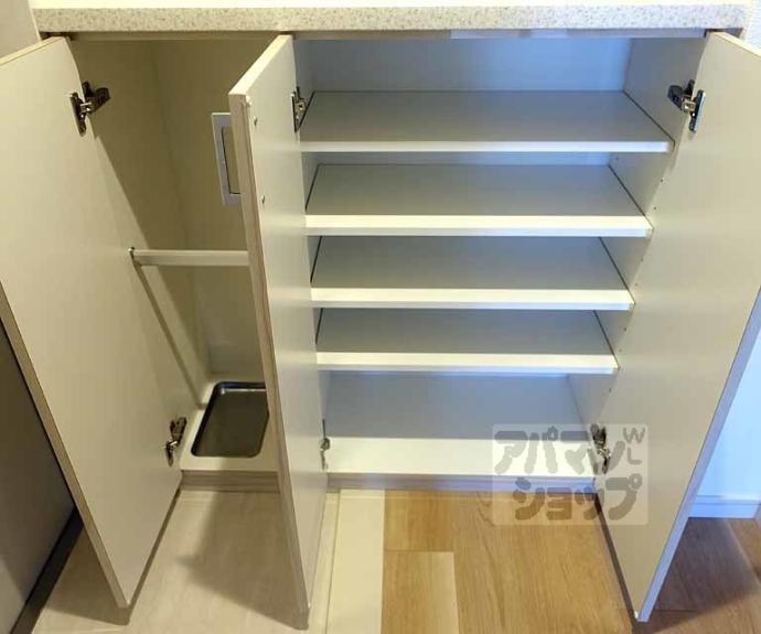 【エスカーサ京都四条梅津】間取