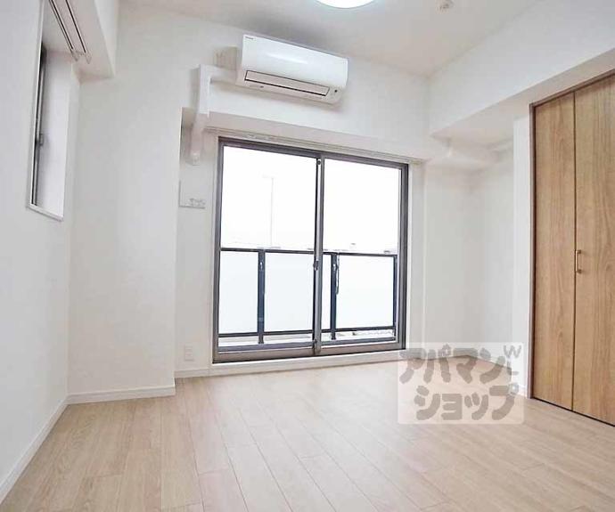 【エステムコート京都西院】間取