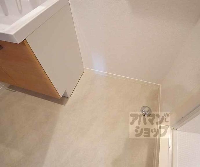 【シャーメゾン西京極】間取