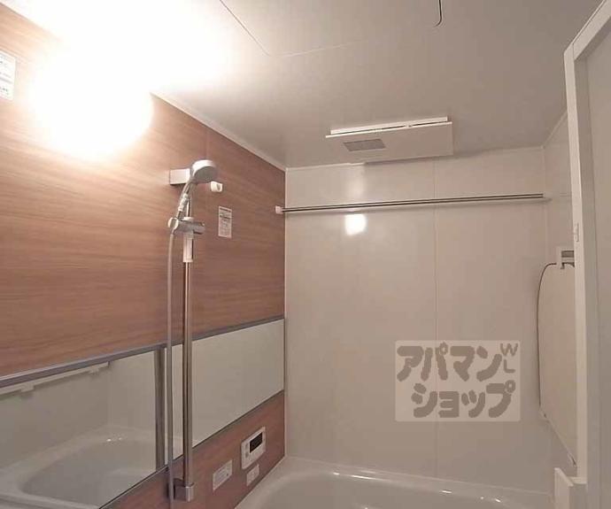 【シャーメゾン西京極】間取