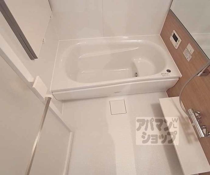 【シャーメゾン西京極】間取