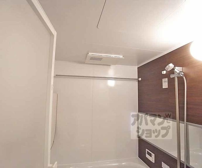 【シャーメゾン西京極】間取