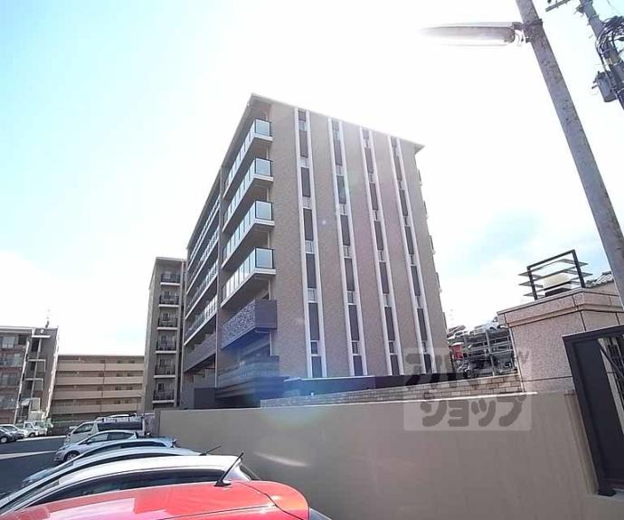 【プレサンスロジェ太秦天神川】間取