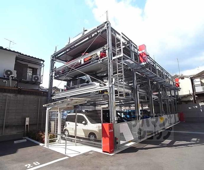 【プレサンスロジェ太秦天神川】間取