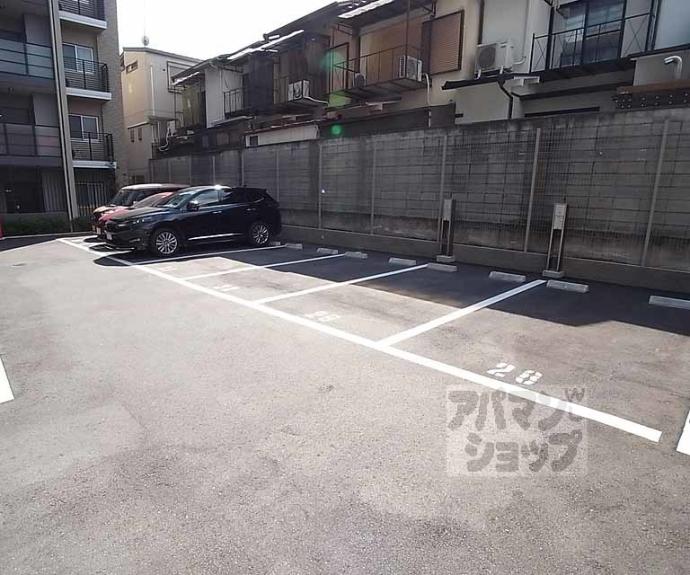 【プレサンスロジェ太秦天神川】間取