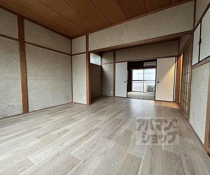 【山ノ内瀬戸畑町１９貸家】間取