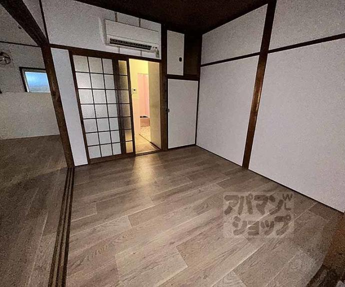 【山ノ内瀬戸畑町１９貸家】間取
