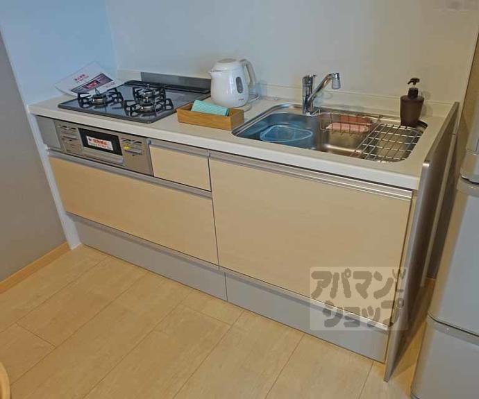 【サンライズ西ノ京】間取