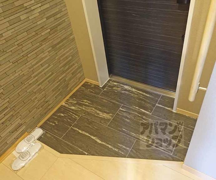 【サンライズ西ノ京】間取