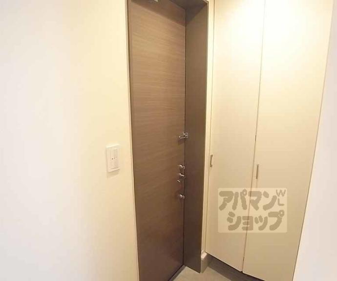 【ラウレア　パーク】間取