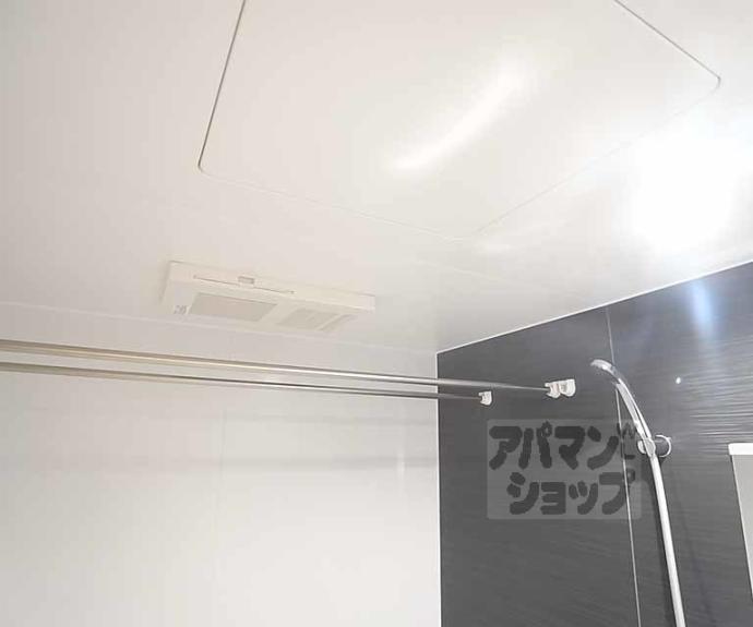 【ラウレア　パーク】間取