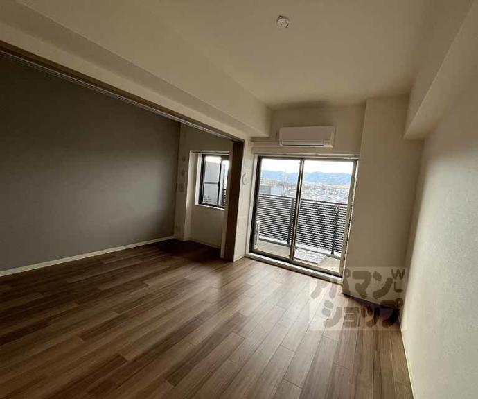 【プレデコート西京極】間取