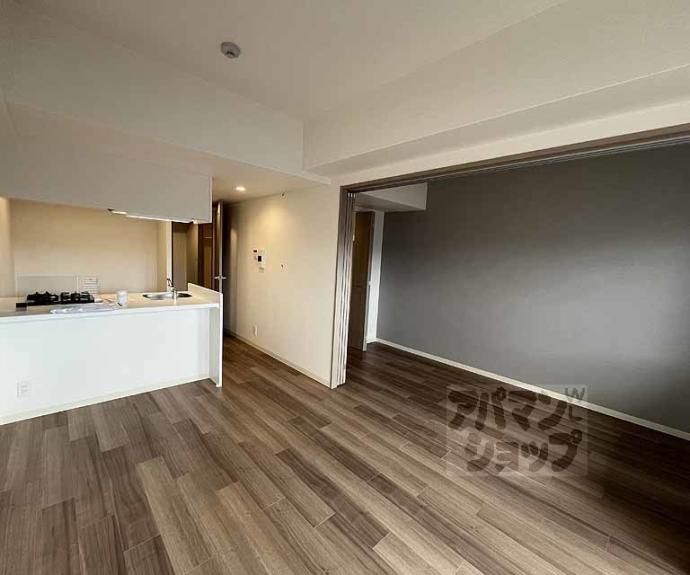 【プレデコート西京極】間取