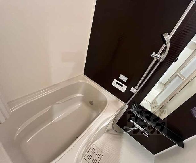 【プレデコート西京極】間取