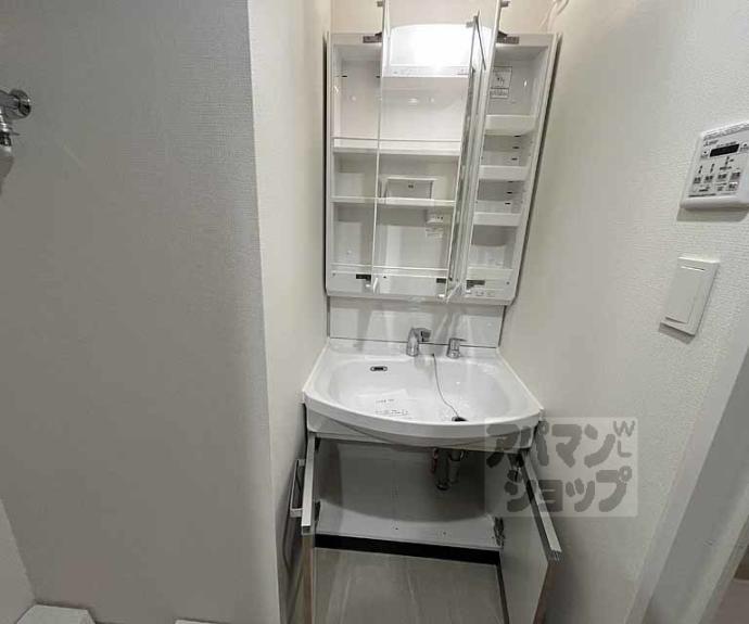 【プレデコート西京極】間取