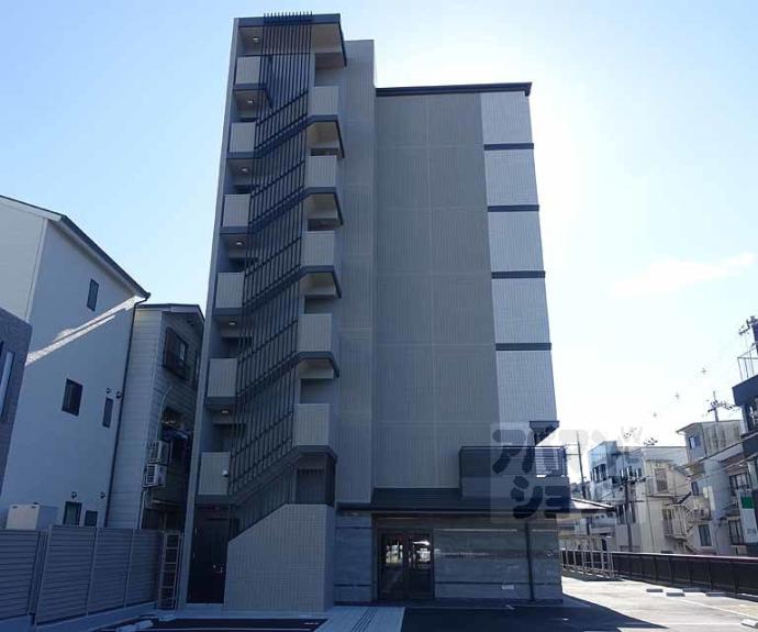 【プレデコート西京極】間取