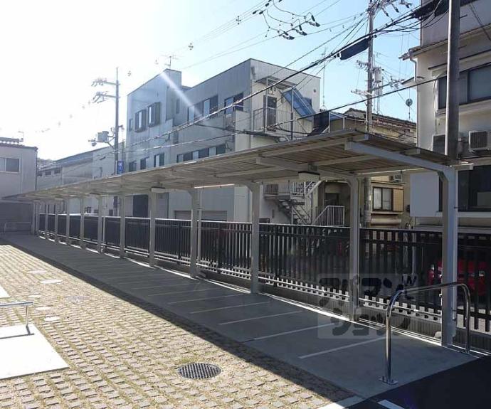 【プレデコート西京極】間取