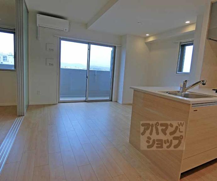 【ＳＫＹ　ＭＡＩＳＯＮ　京都西院】間取