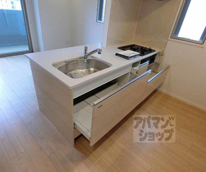 【ＳＫＹ　ＭＡＩＳＯＮ　京都西院】間取