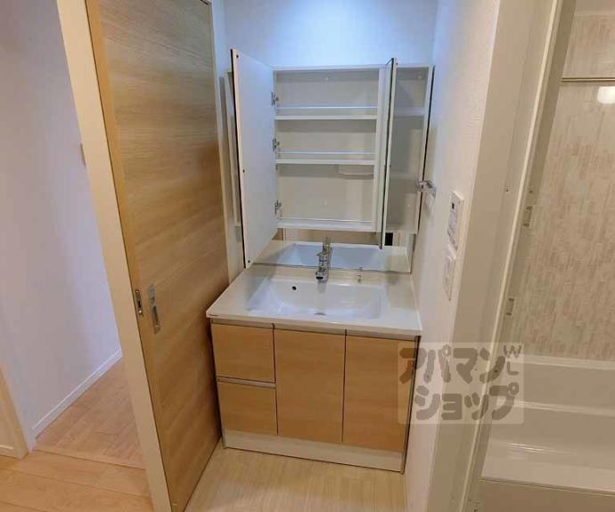 【ＳＫＹ　ＭＡＩＳＯＮ　京都西院】間取
