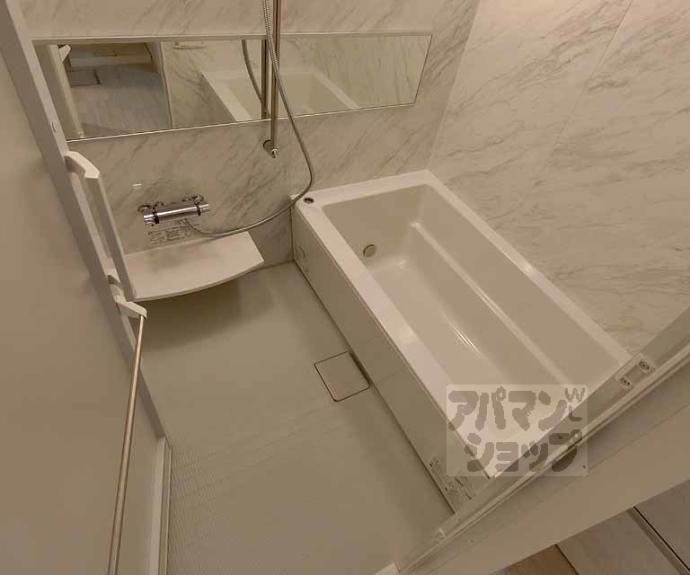 【ＳＫＹ　ＭＡＩＳＯＮ　京都西院】間取