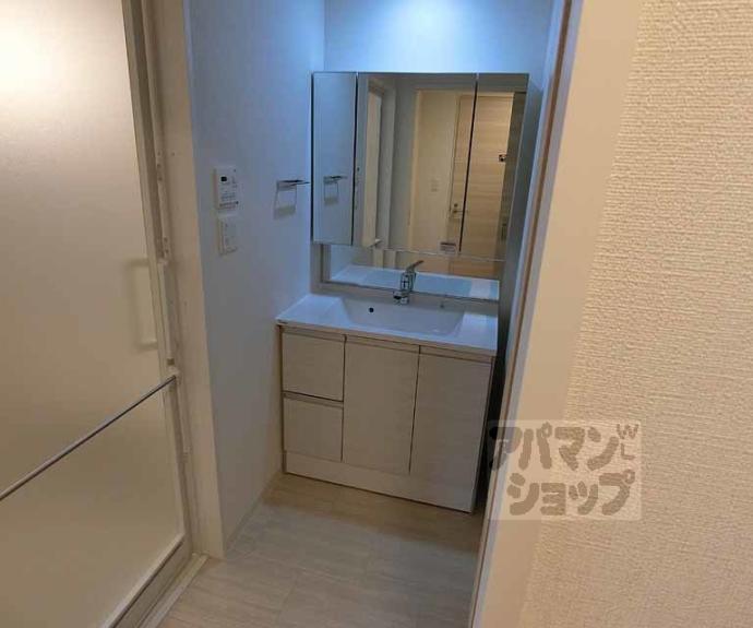 【ＳＫＹ　ＭＡＩＳＯＮ　京都西院】間取