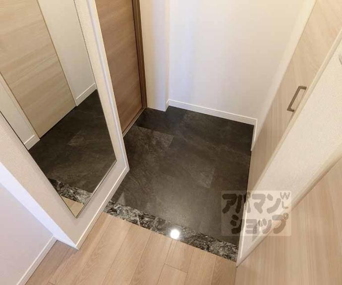 【ＳＫＹ　ＭＡＩＳＯＮ　京都西院】間取