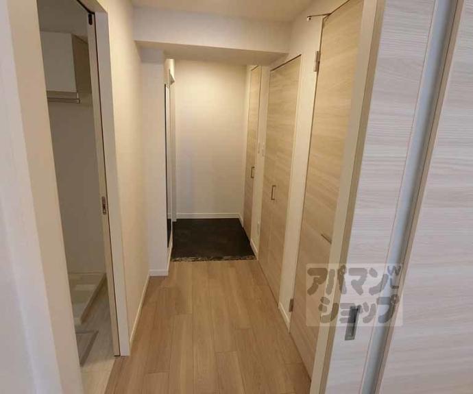 【ＳＫＹ　ＭＡＩＳＯＮ　京都西院】間取