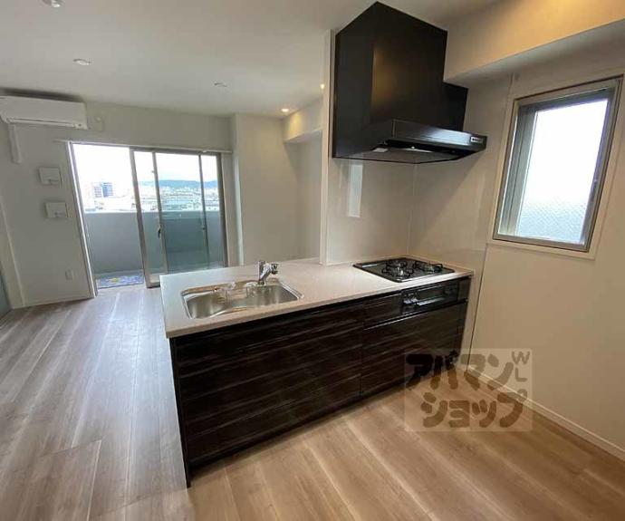 【ＳＫＹ　ＭＡＩＳＯＮ　京都西院】間取